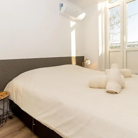 Guest H4u - Campanha Garden Apartamento Oporto