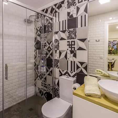 Guest H4u - Campanha Garden Porto